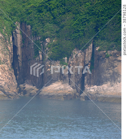 12 Dongpa Island, Gunsan City, Jeonbuk Province 38798128