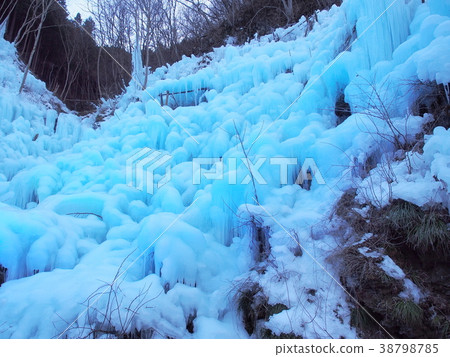 Ashigakubo Ice 2018 02 38798785