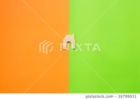 home shape wood 38799031