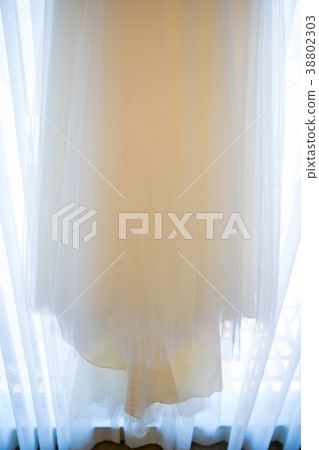Bride Wedding Dress Hanging Bride Wedding Dress Hanging 38802303