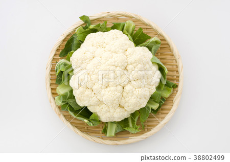 cauliflower  38802499