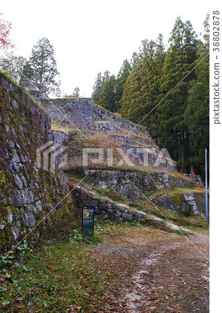 [日本的100座大城堡]岩村城堡本丸Rokudan牆 38802878