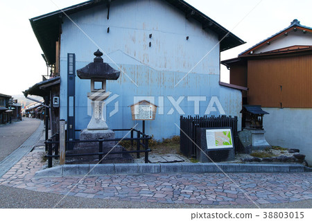 [日本的100大城堡]岩村城堡城鎮風光（重要的傳統建築保護區） 38803015