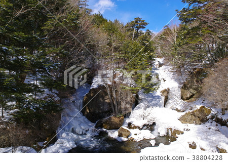 Nikko Ryuto Falls Winter Waterfall vase a-1 Blue sky Wide angle Nikko Ryuto Falls Winter Waterfall vase a-1 Blue sky Wide angle 38804228