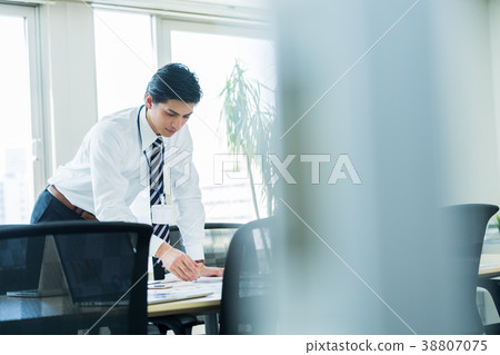 Businessman, office, suit, meeting room Businessman, office, suit, meeting room 38807075