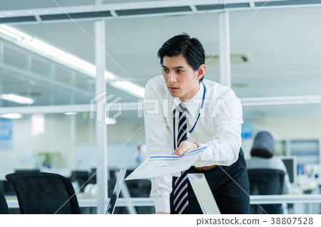 Businessman, office, suit, meeting room 38807528