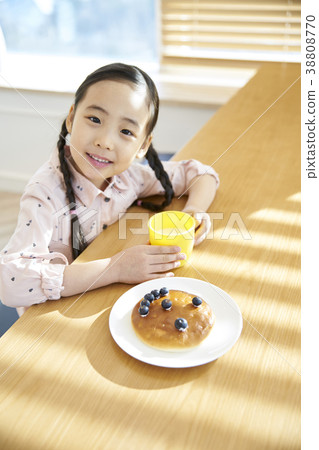 房子，生活，兒童，女孩，韓國 38808770