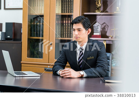 Businessman, office, consultant 38810013