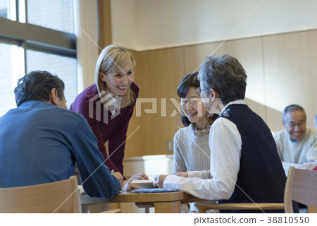 高級英語會話學校 38810550