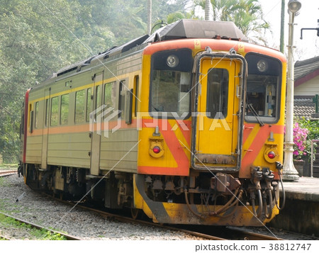 DR1000 railcar (Kotoki Station) 2018 38812747