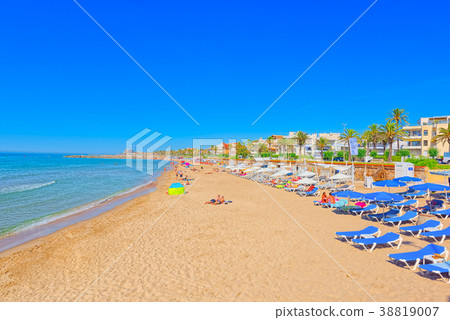 View of the beach and the sea shore View of the beach and the sea shore 38819007