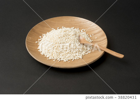 Malted rice  38820431