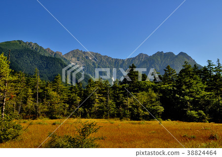 Nishihotaka Gendarum Okudaotaka Takezawa Suspension ridge Maehotaka Akekamidake Scenic spot of Kamikochi Nature Research Road with a panoramic view 38824464