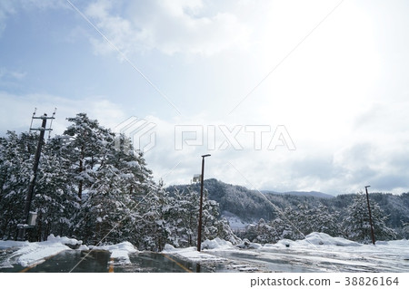 Winter scenery of Echigo-cho, Takayama, Gifu Prefecture 38826164