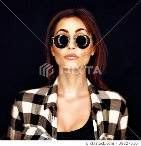 Fashion beauty girl wearing sunglasses, plaid Fashion beauty girl wearing sunglasses, plaid 38827510
