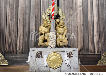 A shrine 38830332