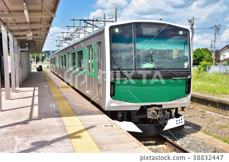栃木EV-E301蓄電池車停在JR鹿山站 38832447