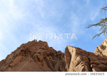 Beautiful canyon in Egypt. 38835025
