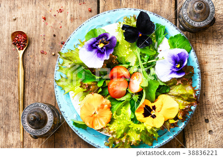 Spring flowers salad Spring flowers salad 38836221