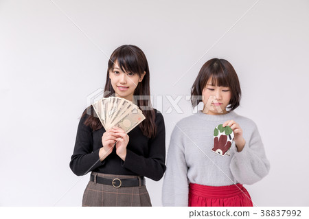 Female university student scholarship income difference Female university student scholarship income difference 38837992