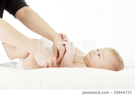 手,家庭,嬰兒,嬰兒,寶寶 手,家庭,嬰兒,嬰兒,寶寶 38844733