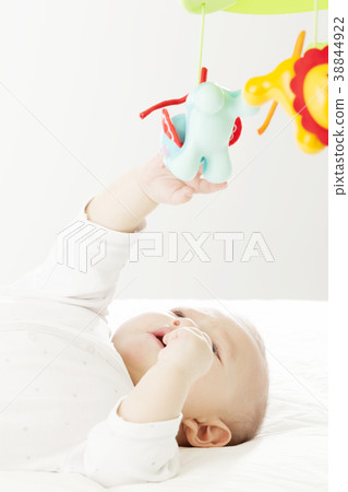 Mobile, infant, baby, baby 38844922