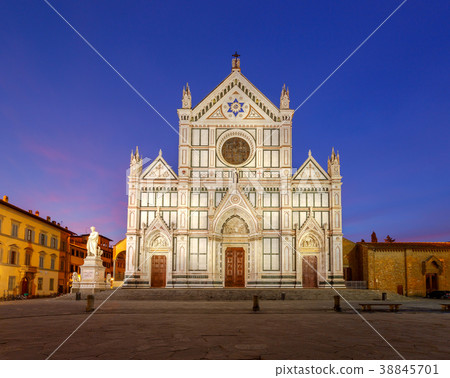 Florence. The basilica of the Holy Cross in the 38845701