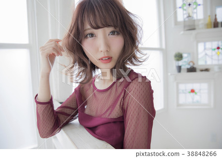 Curly Hair Bob Style Japanese Women Stock Photo 38848266 Pixta