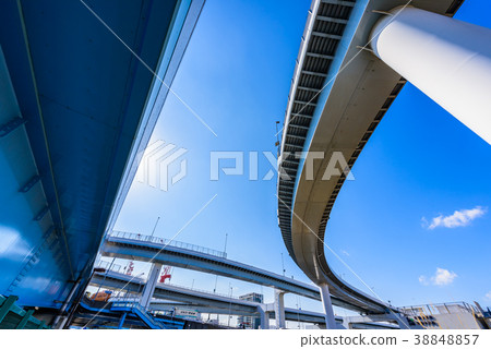 Shinon交界處高架高速公路 Shinon交界處高架高速公路 38848857