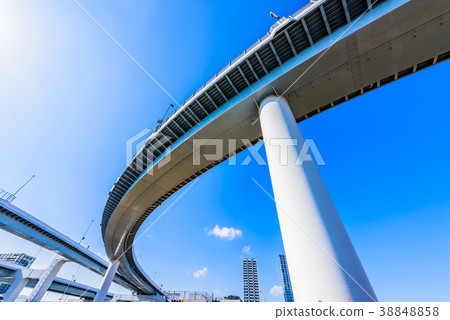 Shinon交界處高架高速公路 Shinon交界處高架高速公路 38848858