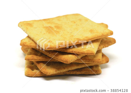 whole wheat flour crackers on a white background 38854128