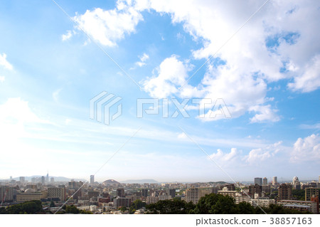 A view of Fukuoka City Hara Ward in early spring A view of Fukuoka City Hara Ward in early spring 38857163