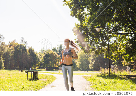 healthy lifestyle young fitness woman running healthy lifestyle young fitness woman running 38861075