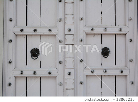 Wooden door of ancient fort 38865233