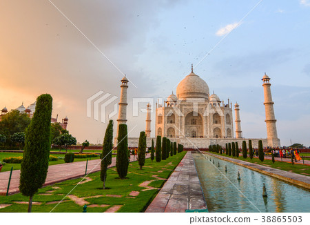 Taj Mahal in Agra, India Taj Mahal in Agra, India 38865503