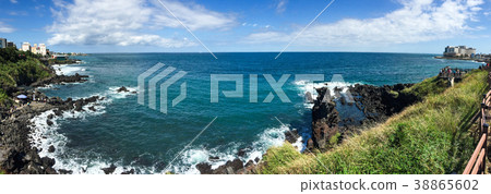 Seascape of Jeju Island, South Korea Seascape of Jeju Island, South Korea 38865602