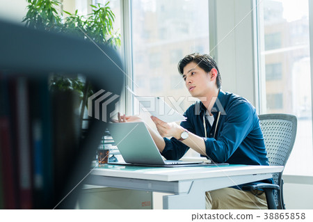 商人,辦公室,辦公室休閒,桌子 商人,辦公室,辦公室休閒,桌子 38865858