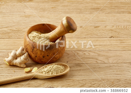 Composition of oil jars, wooden mortar and pestle 38866932