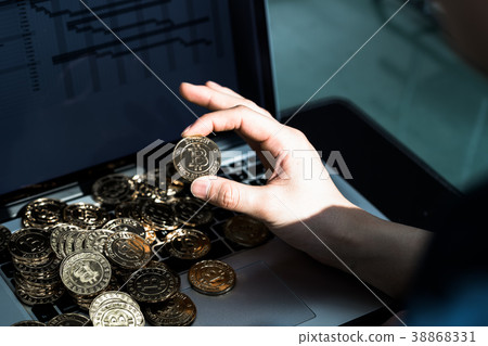 Cryptocurrency image Cryptocurrency image 38868331