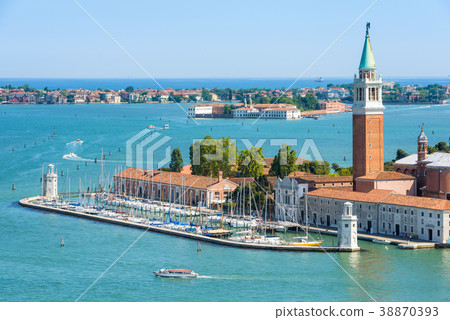 Panoramic aerial view of Venice, Italy Panoramic aerial view of Venice, Italy 38870393