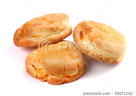 Quark filled buns 38871282