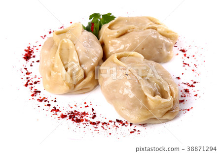 Three boiled manti 38871294