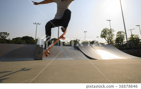 skateboarder legs skateboarding on skatepark 38878646