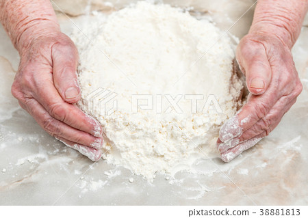 Hands in flour Hands in flour 38881813