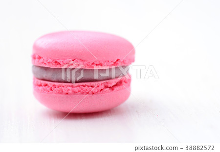traditional french macarons traditional french macarons 38882572