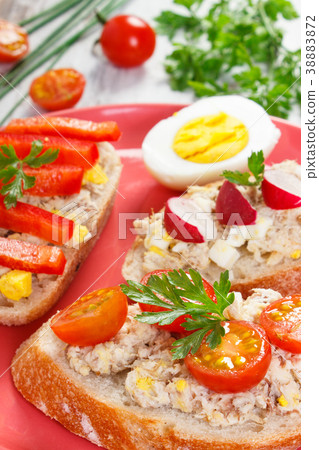 Mackerel or tuna fish paste sandwiches 38883872