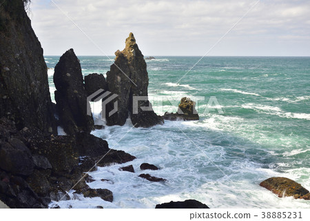 Hasakari Rock (Toyooka City, Hyogo Prefecture) Hasakari Rock (Toyooka City, Hyogo Prefecture) 38885231