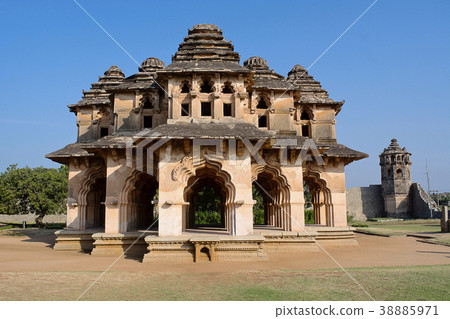 Lotus Mahal, General view of facade, Hampi Lotus Mahal, General view of facade, Hampi 38885971