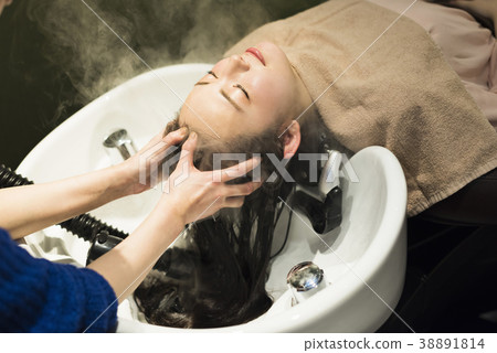 Hair salon shampoo 38891814