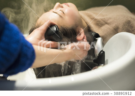 Hair salon shampoo 38891912